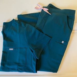 L/Petite Caribbean Blue Figs- NWOT